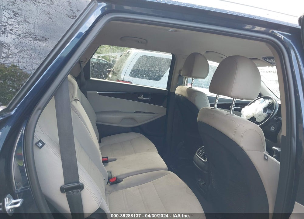 2019 KIA SORENTO 2.4L LX VIN: 5XYPGDA3XKG523159