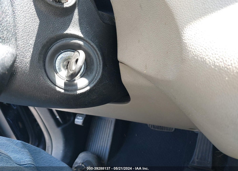 2019 KIA SORENTO 2.4L LX VIN: 5XYPGDA3XKG523159