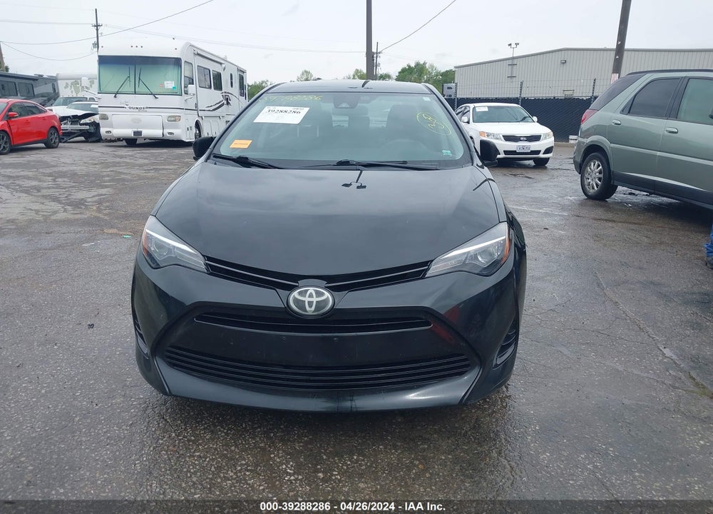 2017 TOYOTA COROLLA LE VIN: 2T1BURHE5HC929829