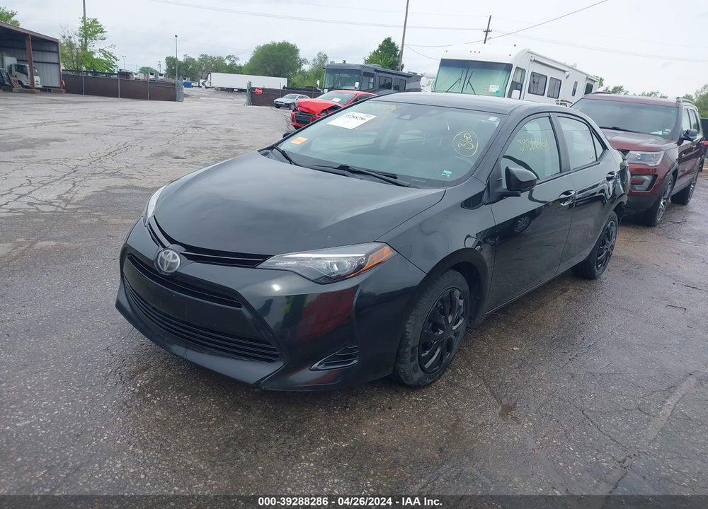 2017 TOYOTA COROLLA LE VIN: 2T1BURHE5HC929829
