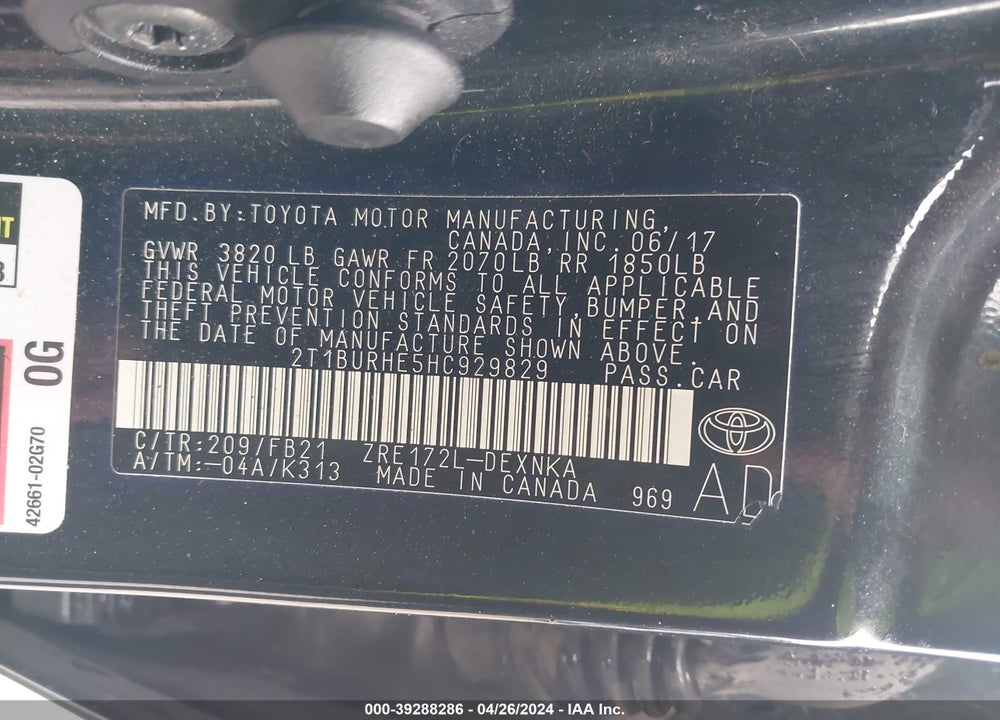 2017 TOYOTA COROLLA LE VIN: 2T1BURHE5HC929829