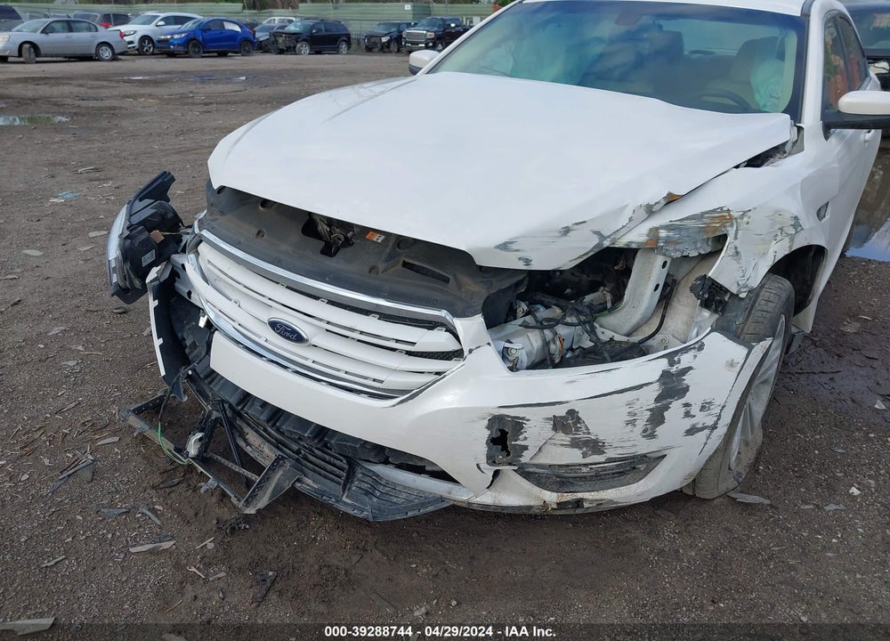 2018 FORD TAURUS SEL VIN: 1FAHP2E89JG117129