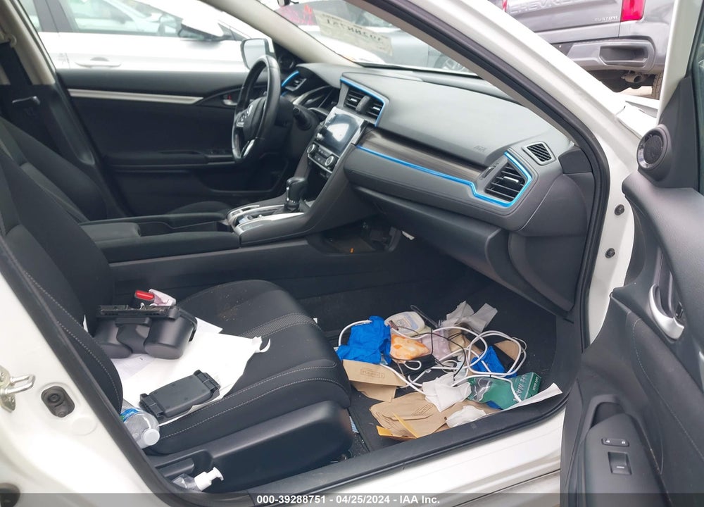 2019 HONDA CIVIC EX VIN: 19XFC1F35KE209009