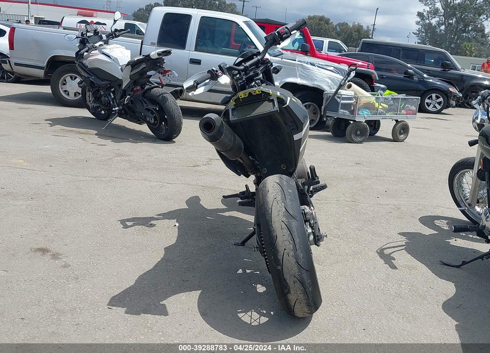 2023 HUSQVARNA SUPERMOTO 701 VIN: VBKUSV406PM743539