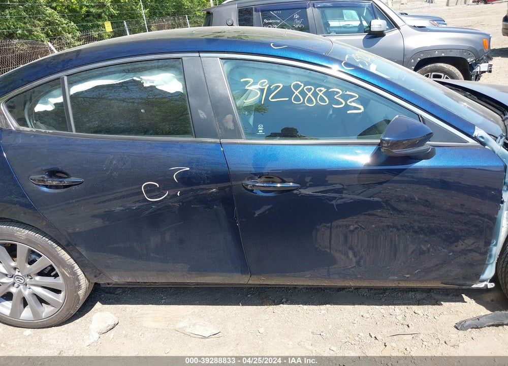 2023 MAZDA 3 2.5 S PREFERRED VIN: 3MZBPACM2PM361162
