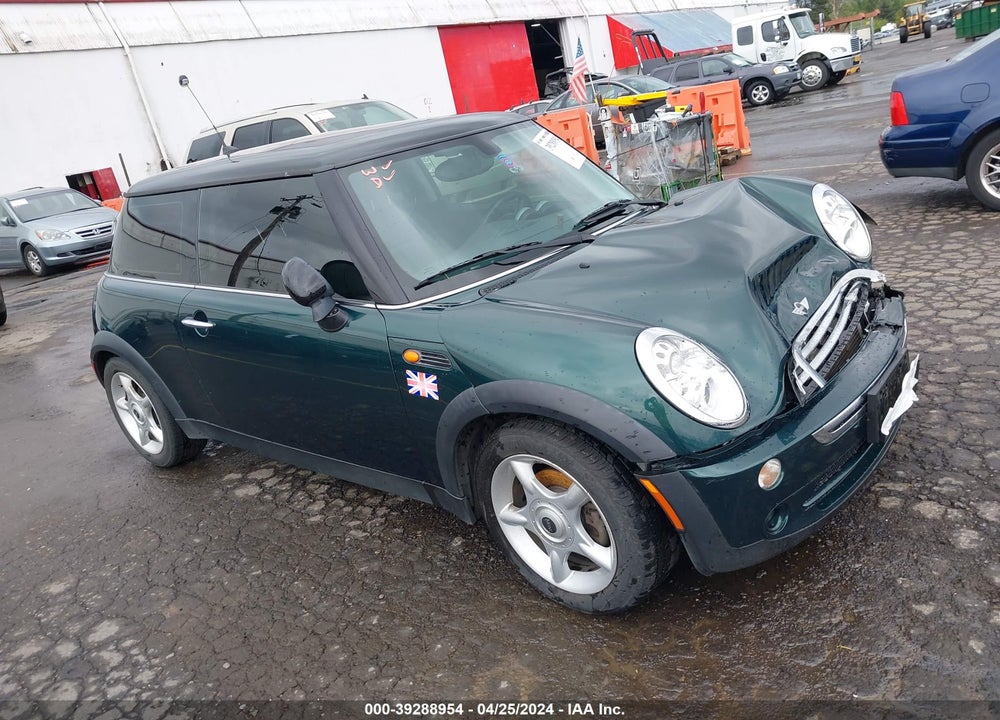 2005 MINI COOPER VIN: WMWRC33415TJ65427