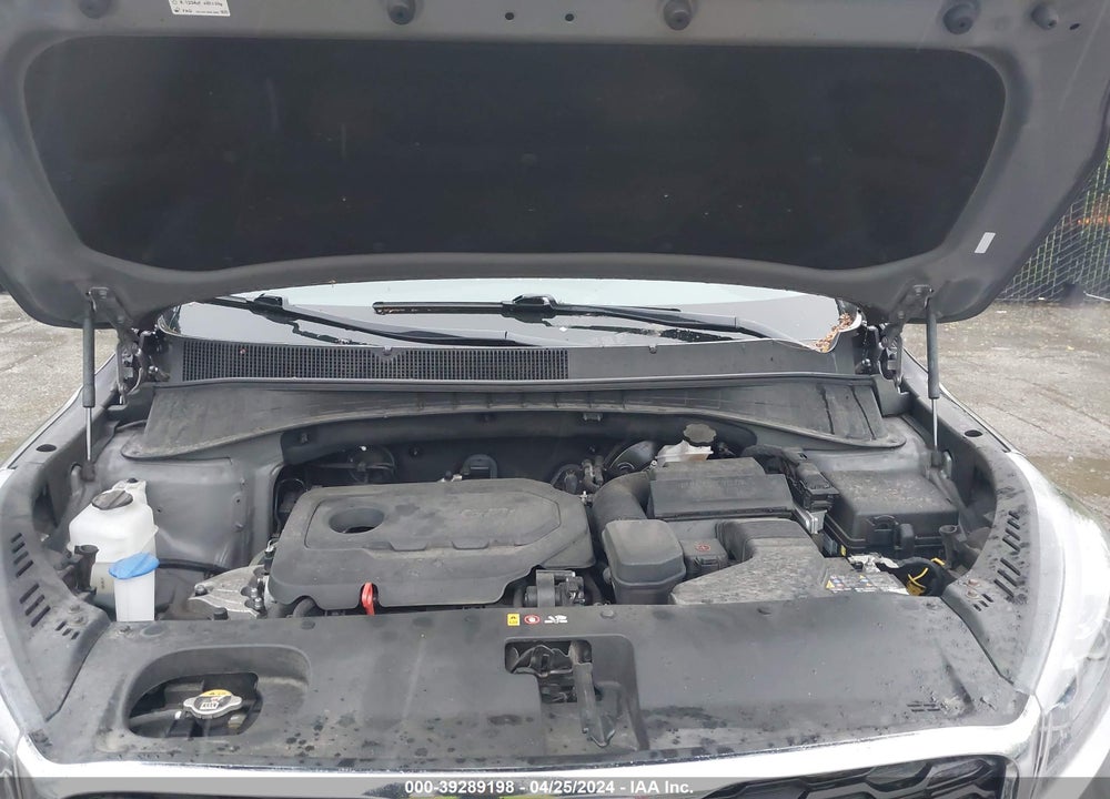 2019 KIA SORENTO 2.4L LX VIN: 5XYPG4A3XKG542715