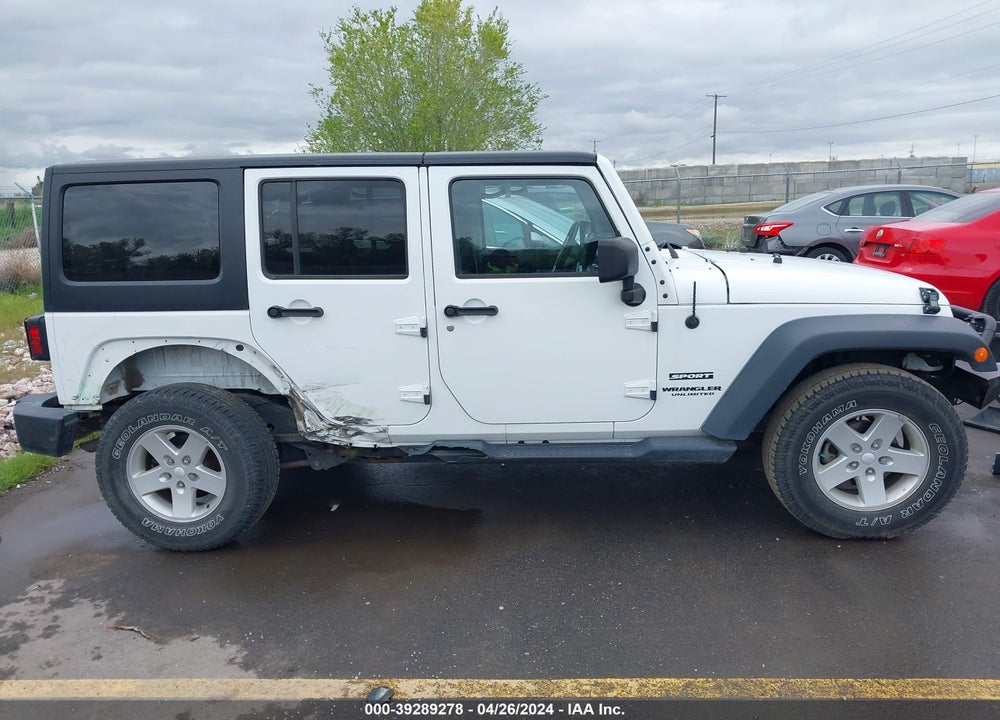 2015 JEEP WRANGLER UNLIMITED SPORT VIN: 1C4BJWDG5FL621807