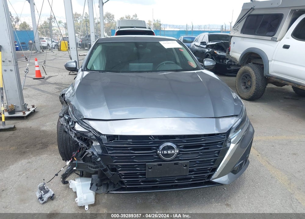 2023 NISSAN ALTIMA SV FWD VIN: 1N4BL4DV9PN355393