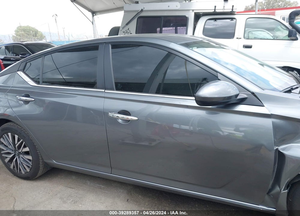 2023 NISSAN ALTIMA SV FWD VIN: 1N4BL4DV9PN355393