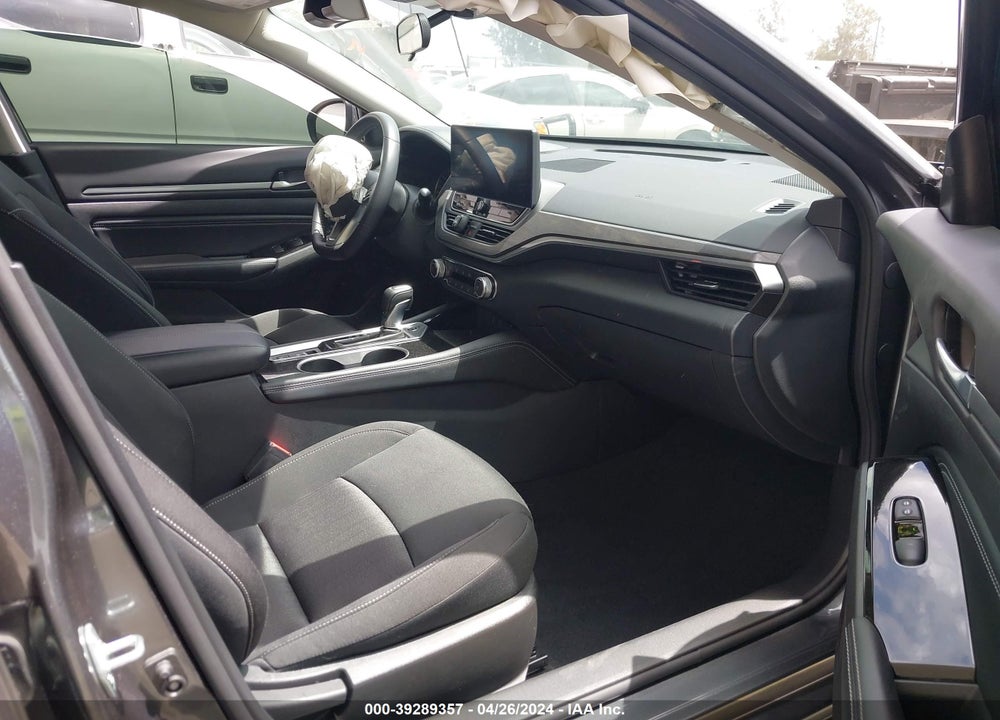2023 NISSAN ALTIMA SV FWD VIN: 1N4BL4DV9PN355393