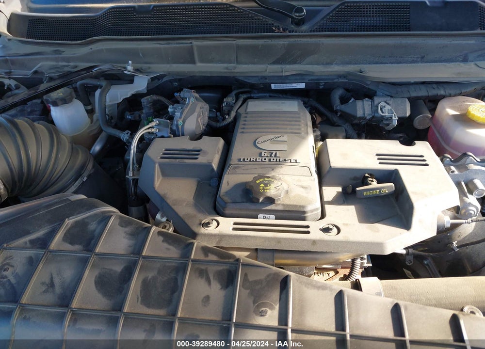 2022 RAM 3500 TRADESMAN  4X4 8' BOX VIN: 3C63R3GL9NG244583
