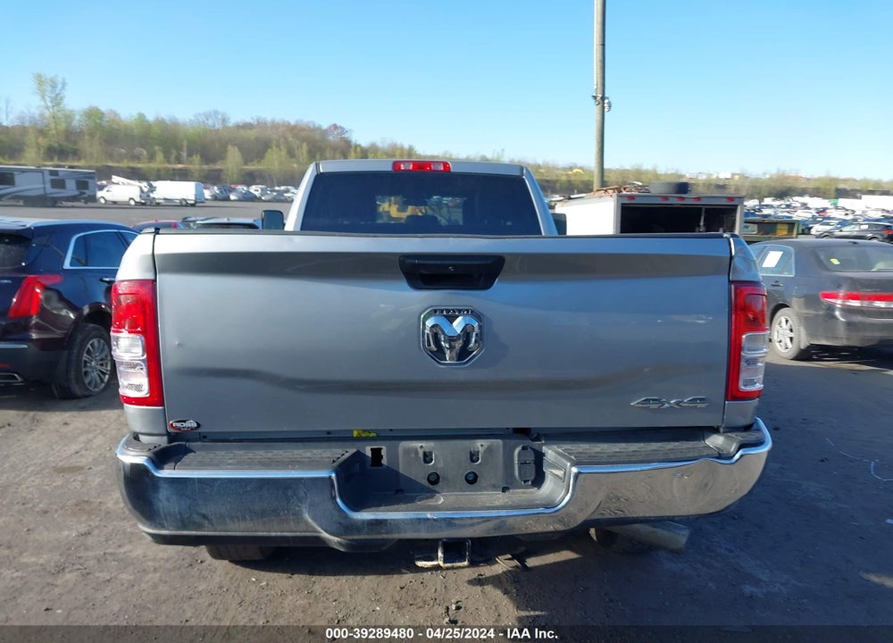2022 RAM 3500 TRADESMAN  4X4 8' BOX VIN: 3C63R3GL9NG244583