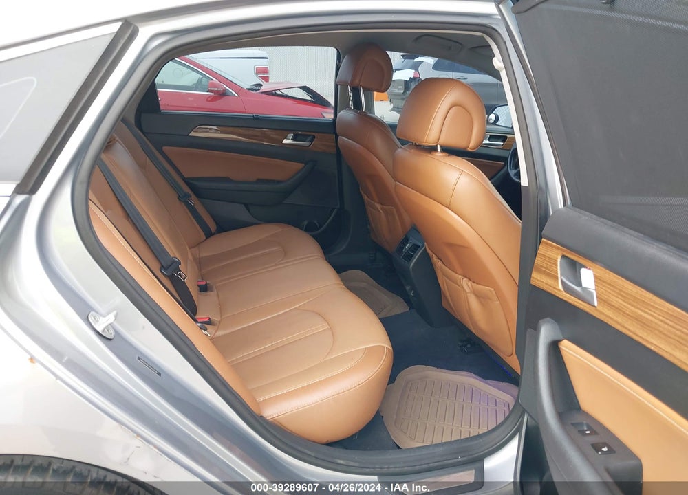 2015 HYUNDAI SONATA LIMITED VIN: 5NPE34AF2FH161159