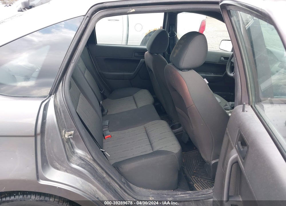 2009 FORD FOCUS SE VIN: 1FAHP35N09W244106
