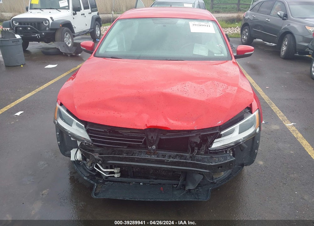 2014 VOLKSWAGEN JETTA 1.8T SE VIN: 3VWD17AJ3EM424885