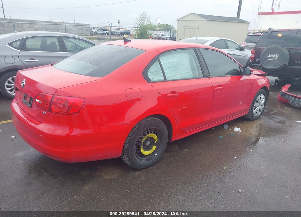 2014 VOLKSWAGEN JETTA 1.8T SE VIN: 3VWD17AJ3EM424885