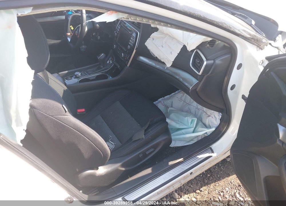 2019 NISSAN MAXIMA 3.5 S VIN: 1N4AA6AV7KC375311