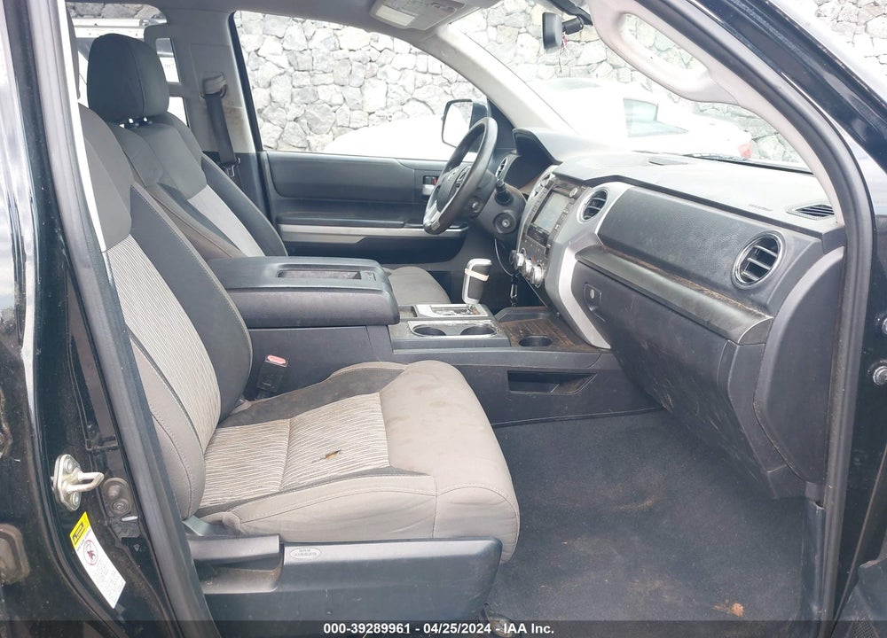 2014 TOYOTA TUNDRA SR5 5.7L V8 VIN: 5TFUY5F17EX391668