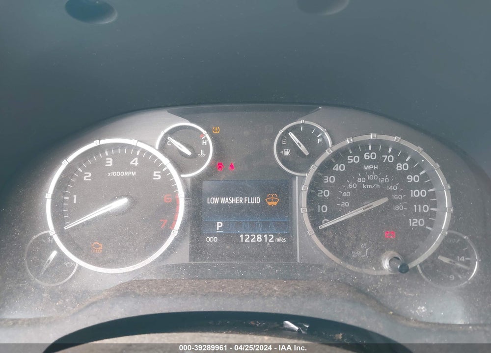 2014 TOYOTA TUNDRA SR5 5.7L V8 VIN: 5TFUY5F17EX391668
