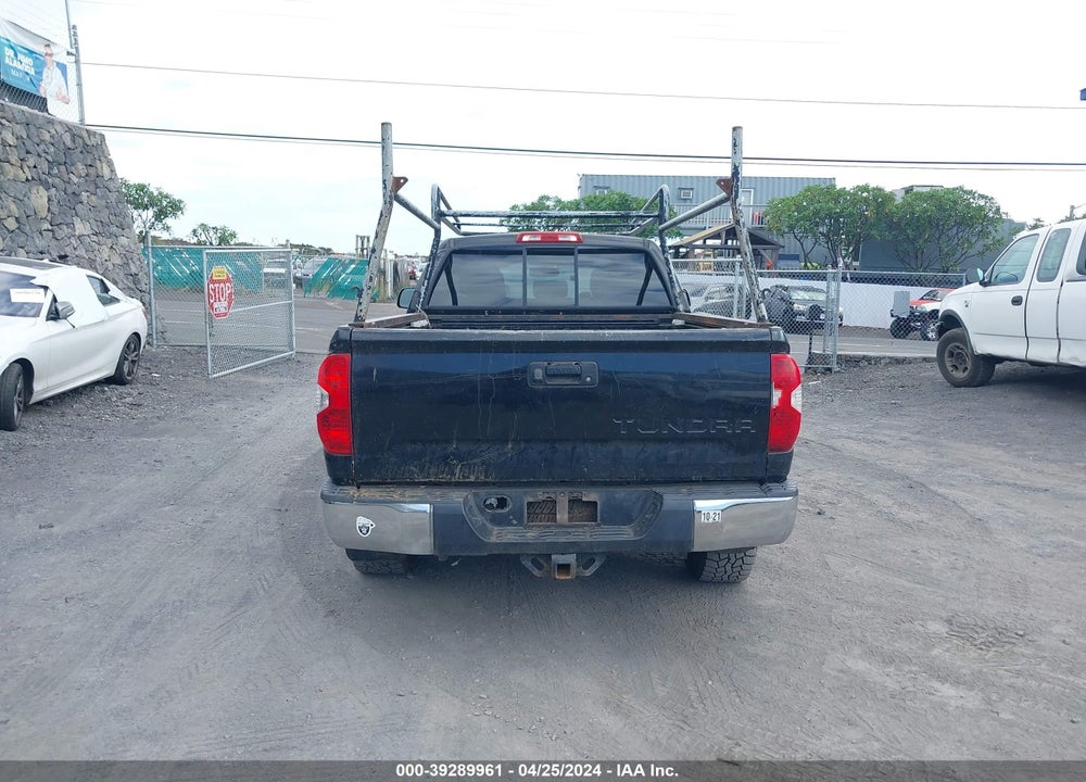 2014 TOYOTA TUNDRA SR5 5.7L V8 VIN: 5TFUY5F17EX391668