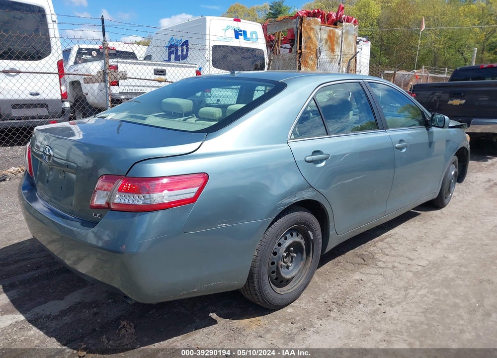 2011 TOYOTA CAMRY LE VIN: 4T1BF3EK5BU702342