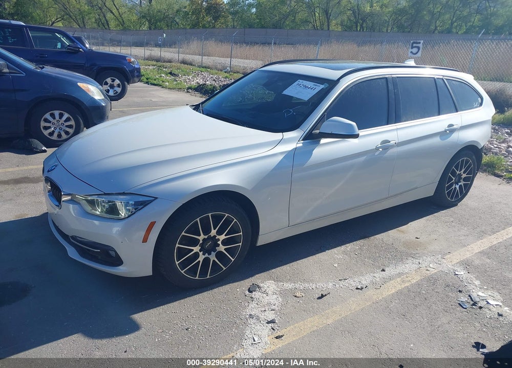 2018 BMW 330I XDRIVE VIN: WBA8K3C55JA024048