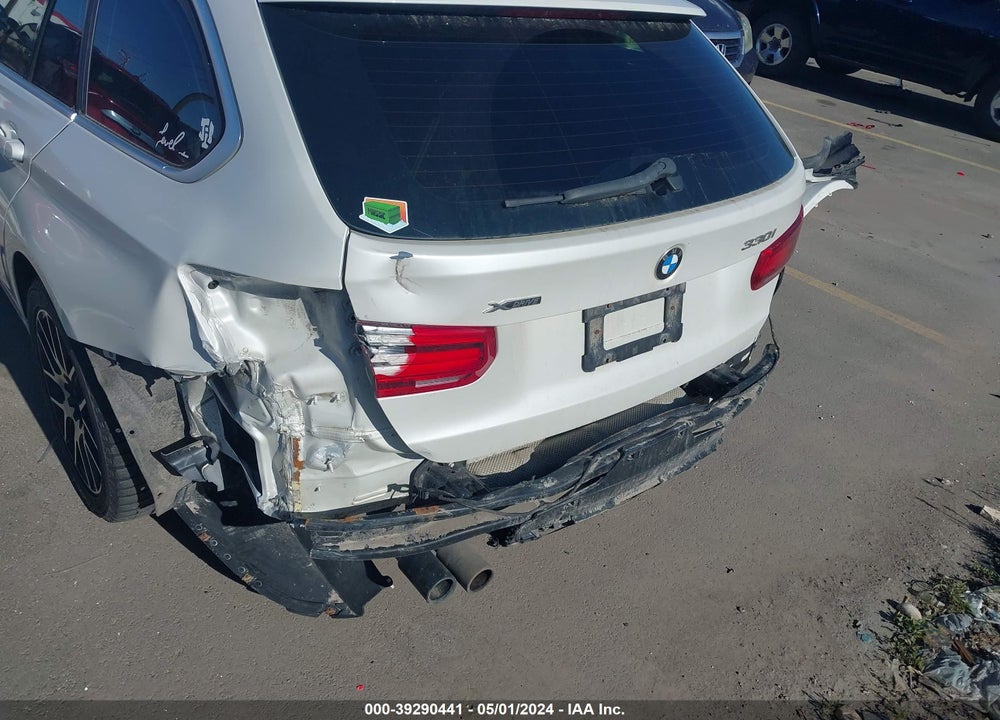 2018 BMW 330I XDRIVE VIN: WBA8K3C55JA024048