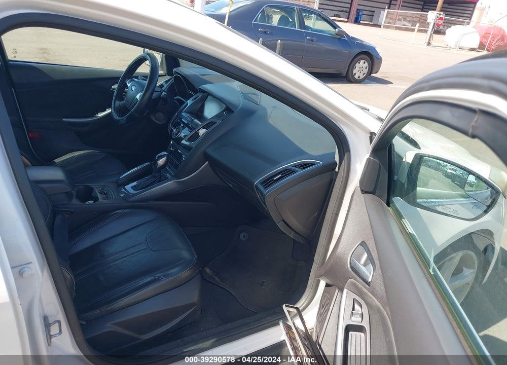 2013 FORD FOCUS TITANIUM VIN: 1FADP3N26DL374633