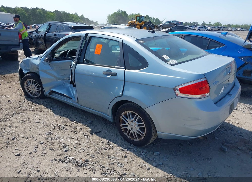 2009 FORD FOCUS SE VIN: 1FAHP35N99W208415