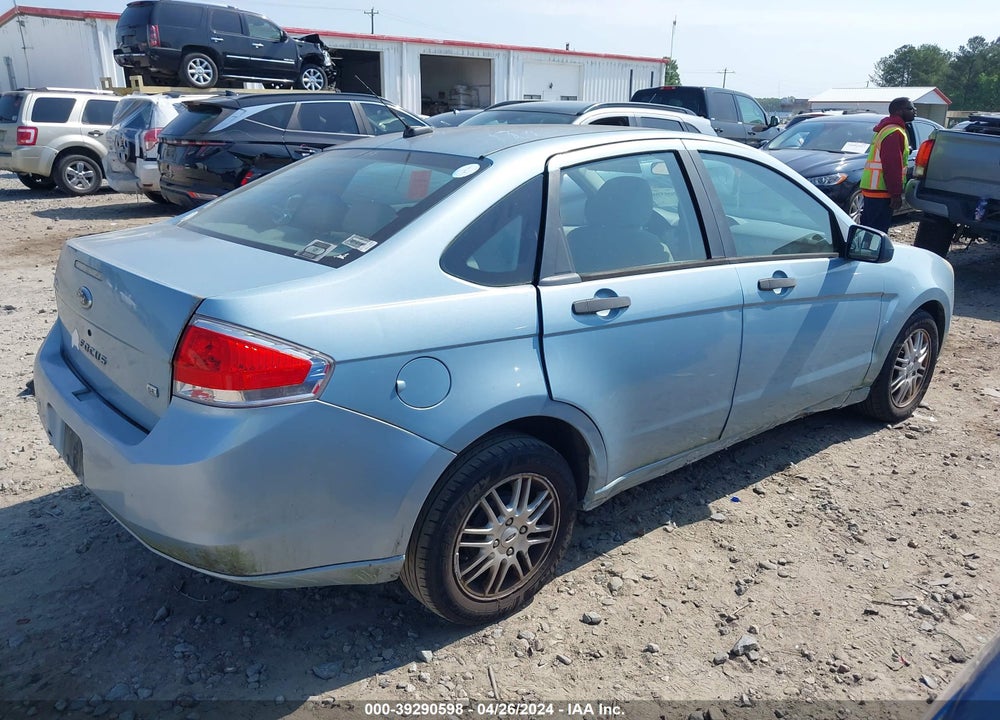 2009 FORD FOCUS SE VIN: 1FAHP35N99W208415