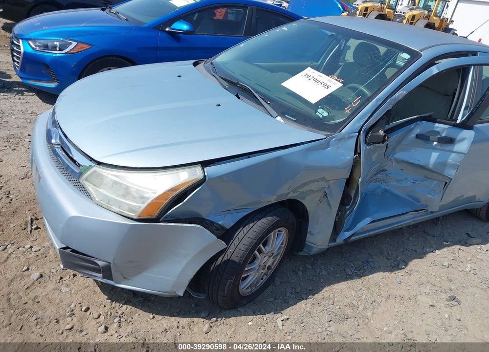2009 FORD FOCUS SE VIN: 1FAHP35N99W208415