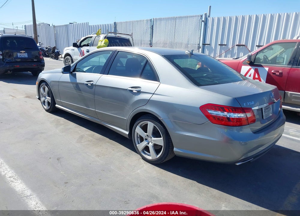 2011 MERCEDES-BENZ E 350 VIN: WDDHF5GB7BA331361