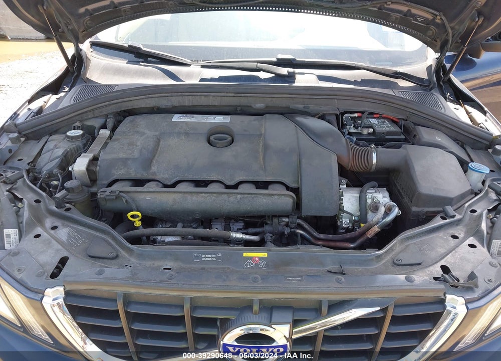 2012 VOLVO XC60 T6/T6 PLATINUM/T6 PREMIER PLUS/T6 R-DESIGN/T6 R-DESIGN PLATINUM/T6 R-DESIGN PREMIER PLUS VIN: YV4902DZ5C2285084