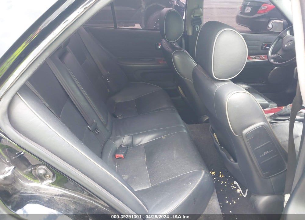 2003 LEXUS IS 300 VIN: JTHBD192830078343