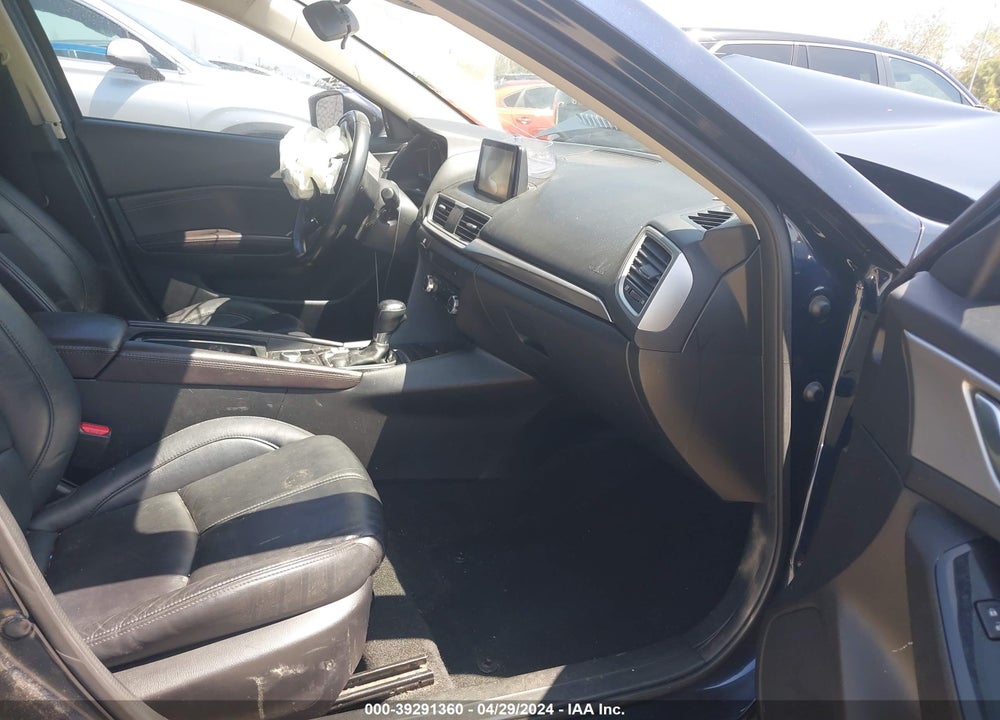 2017 MAZDA 3 TOURING 2.5 VIN: JM1BN1L3XH1135613