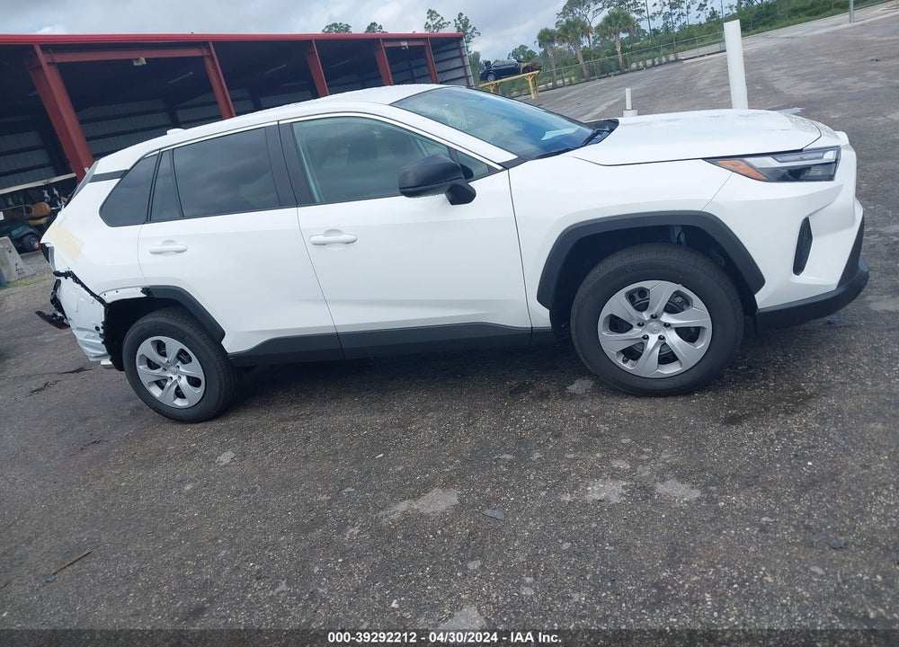 2024 TOYOTA RAV4 LE VIN: 2T3H1RFV0RW307958