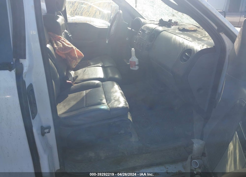2006 FORD F-150 STX/XL/XLT VIN: 1FTRF12206NB72177
