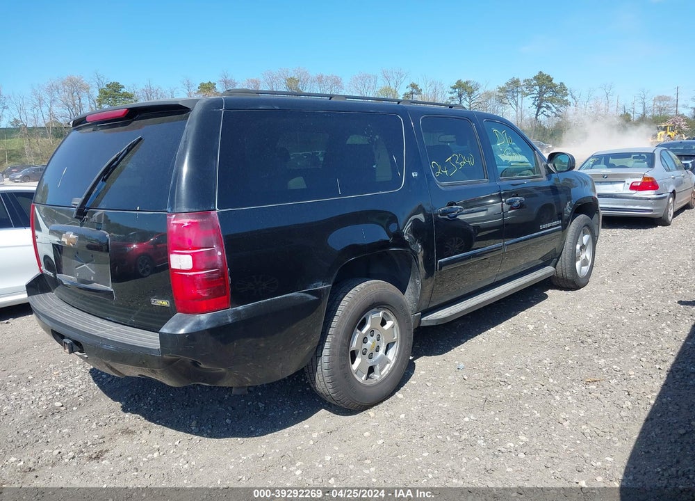 2007 CHEVROLET SUBURBAN 1500 LT VIN: 3GNFK16357G244381