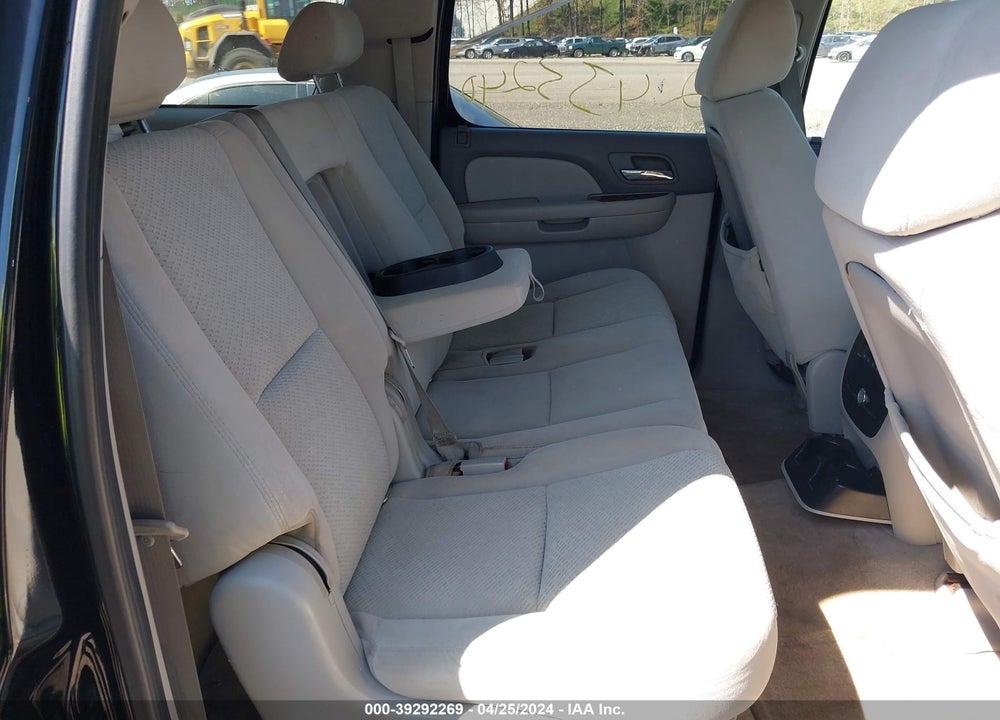2007 CHEVROLET SUBURBAN 1500 LT VIN: 3GNFK16357G244381