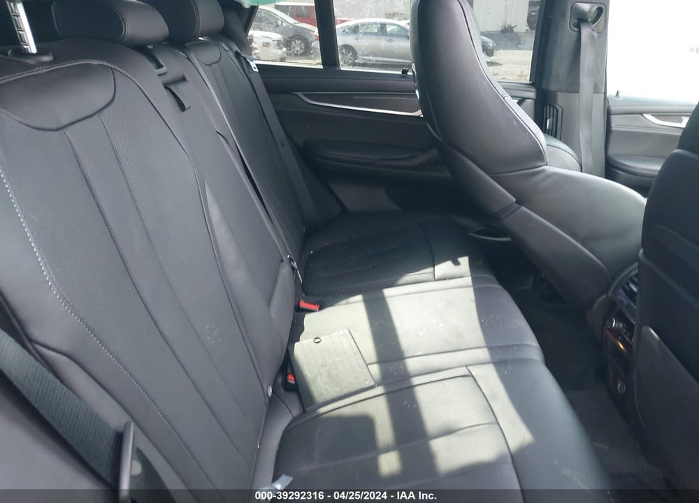 2016 BMW X5 M VIN: 5YMKT6C50G0R79157