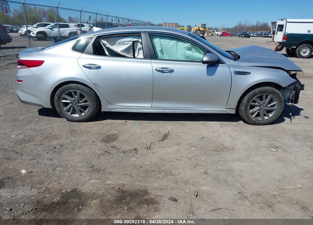 2020 KIA OPTIMA VIN: 5XXGT4L34LG438770
