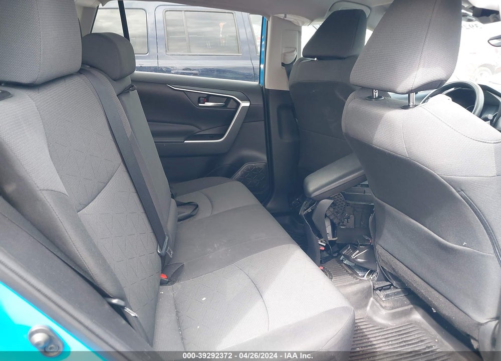 2021 TOYOTA RAV4 XLE VIN: 2T3P1RFV8MC144868