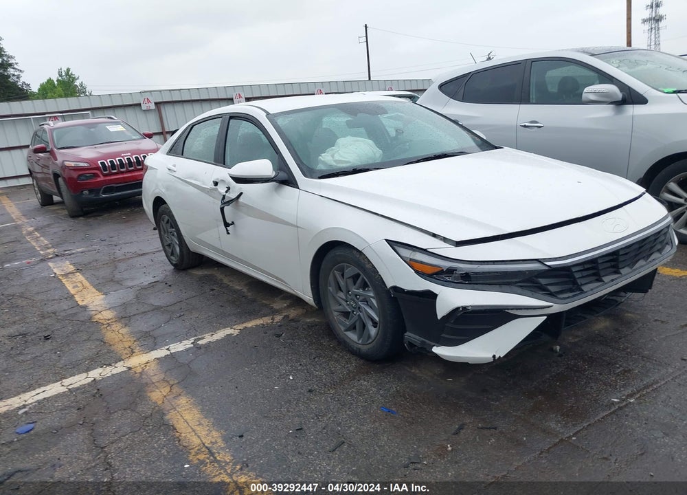 2024 HYUNDAI ELANTRA SEL VIN: KMHLM4DGXRU651847