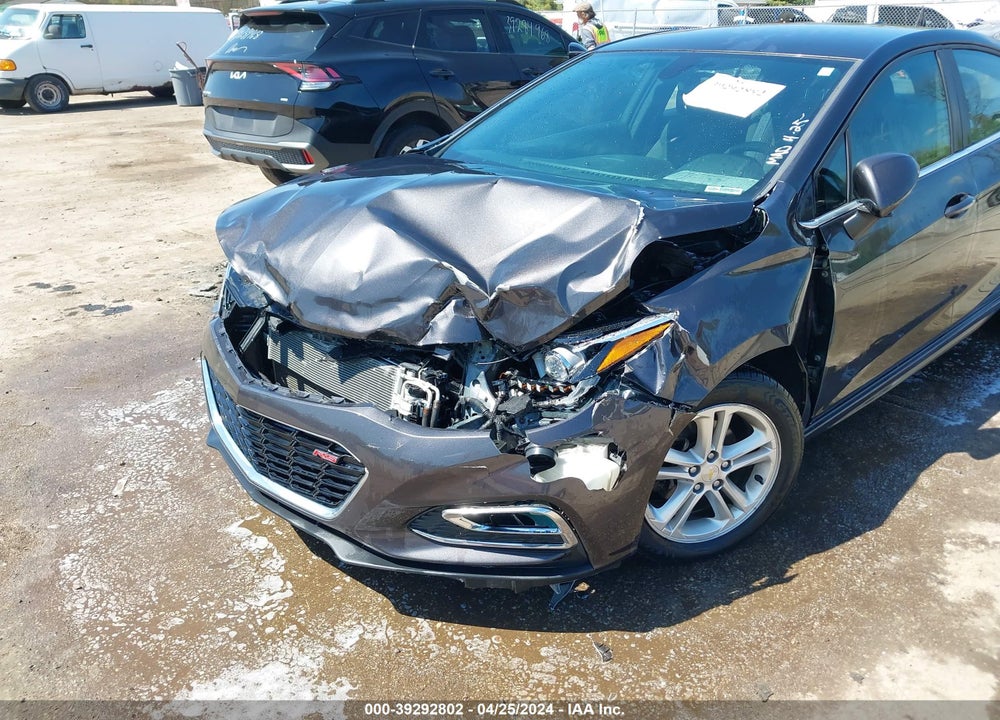 2017 CHEVROLET CRUZE LT AUTO VIN: 1G1BE5SMXH7163189