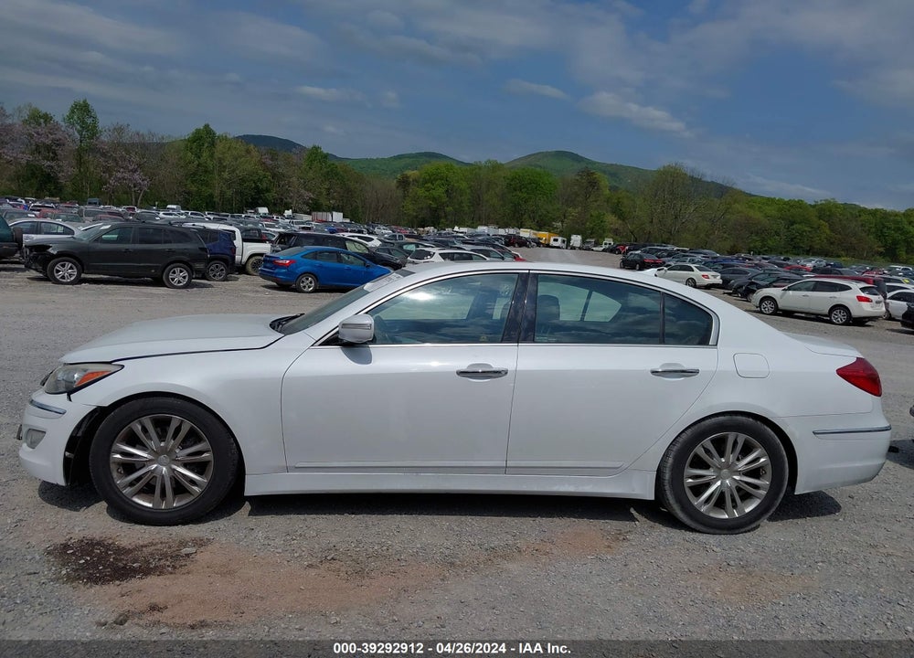 2014 HYUNDAI GENESIS 3.8 VIN: KMHGC4DD8EU260068