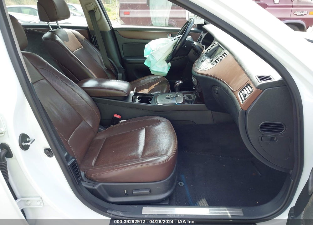2014 HYUNDAI GENESIS 3.8 VIN: KMHGC4DD8EU260068