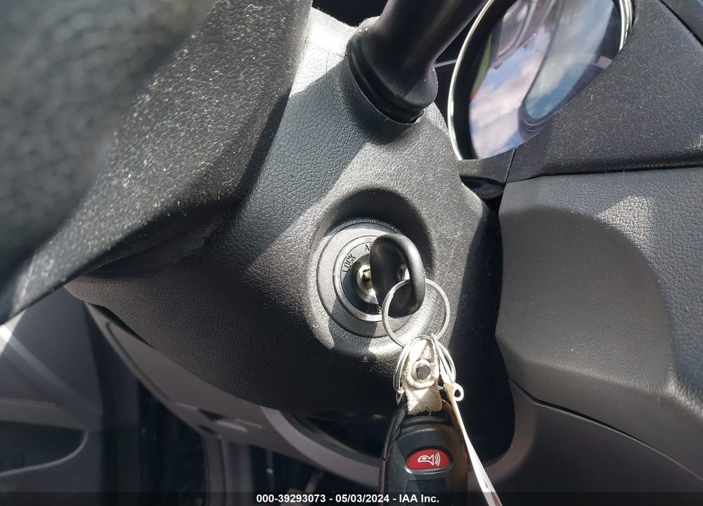 2013 HYUNDAI SONATA GLS VIN: 5NPEB4AC1DH679706