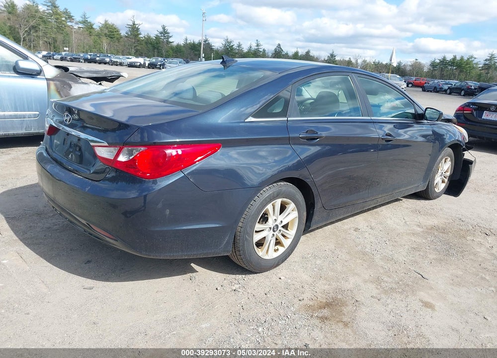 2013 HYUNDAI SONATA GLS VIN: 5NPEB4AC1DH679706
