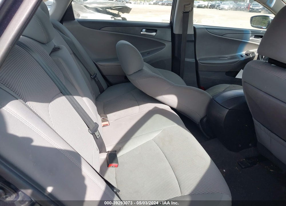 2013 HYUNDAI SONATA GLS VIN: 5NPEB4AC1DH679706